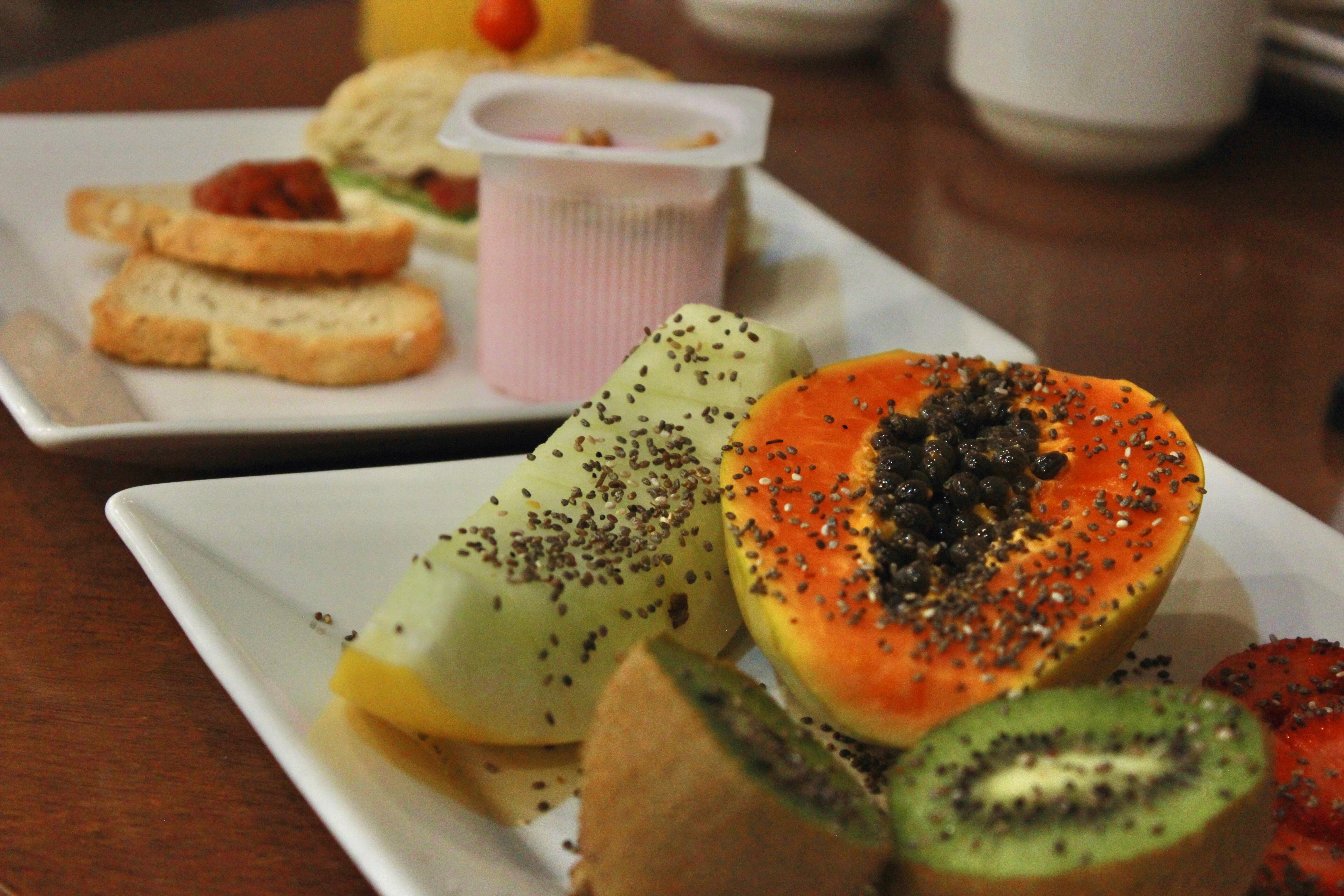 Gontijo Inn Hotel Itajuba  Ngoại thất bức ảnh Chia seeds sprinkled on fruit