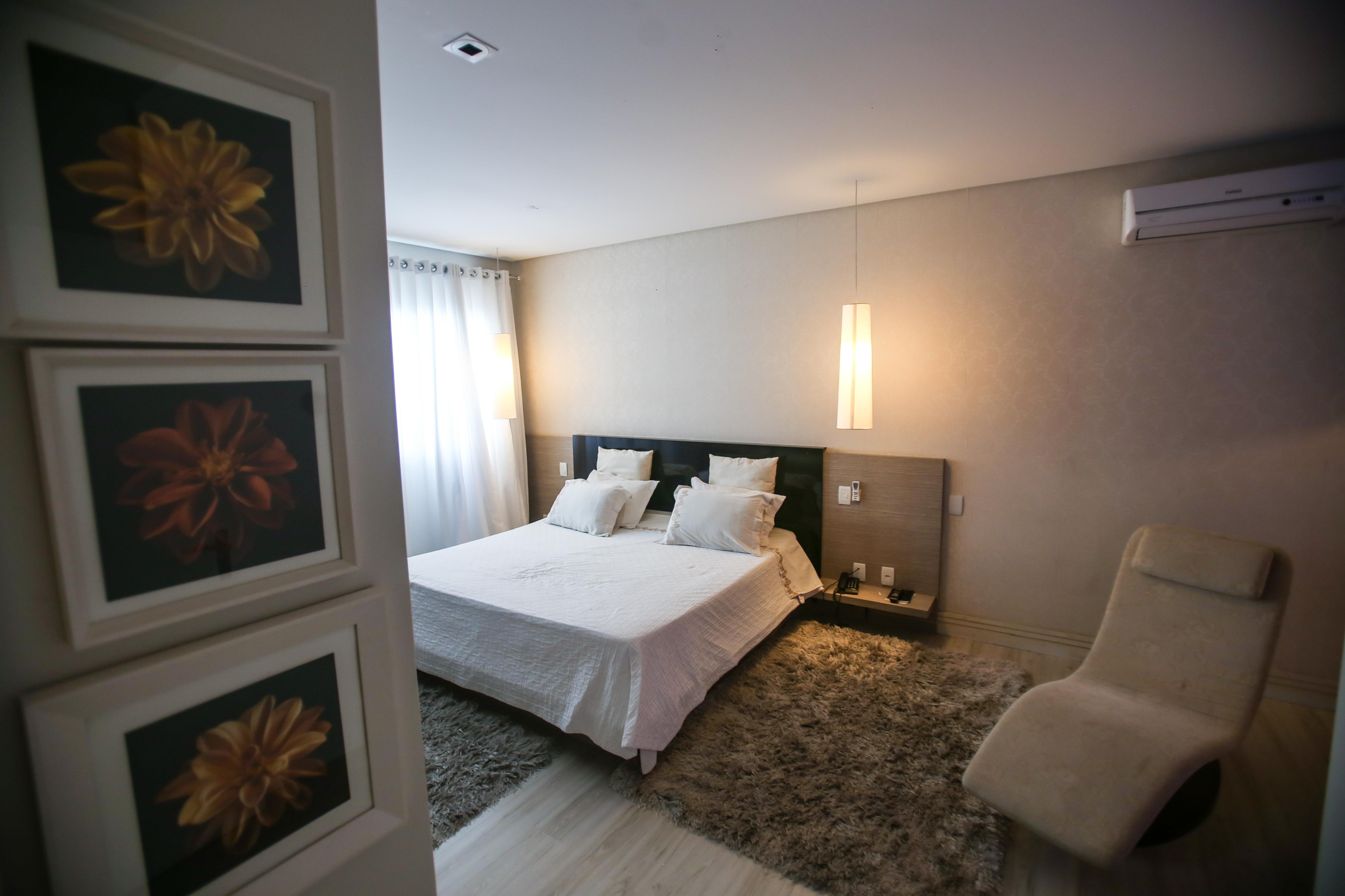 Gontijo Inn Hotel Itajuba  Ngoại thất bức ảnh A bedroom in a house