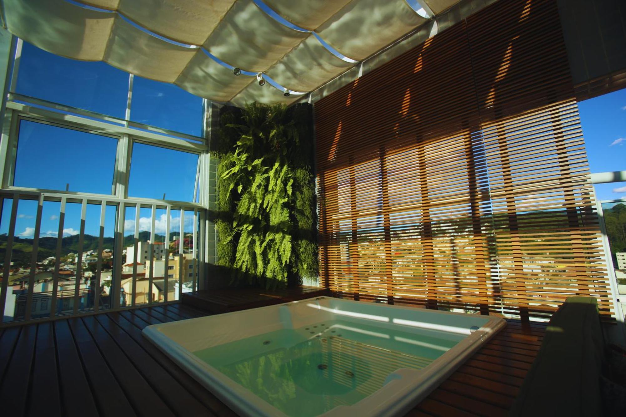 Gontijo Inn Hotel Itajuba  Ngoại thất bức ảnh A rooftop spa